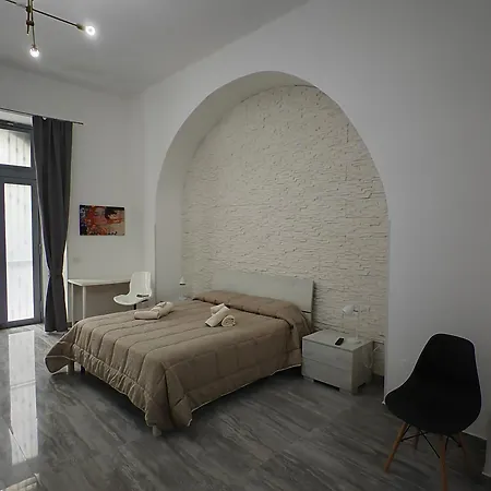 House Garibaldi Street Apartment